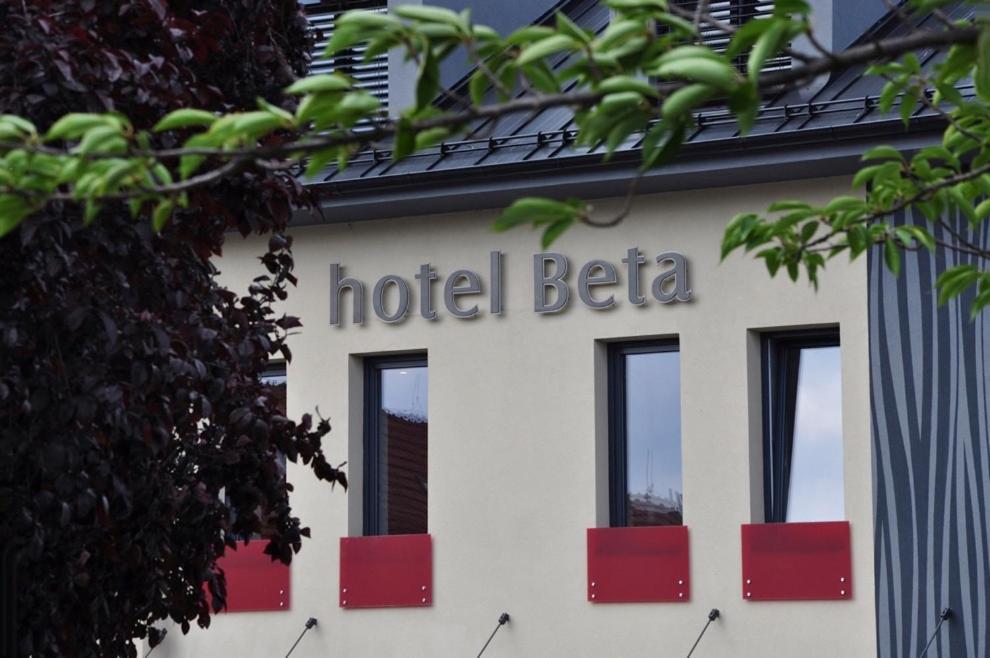Hotel Beta Bzenec Exteriör bild