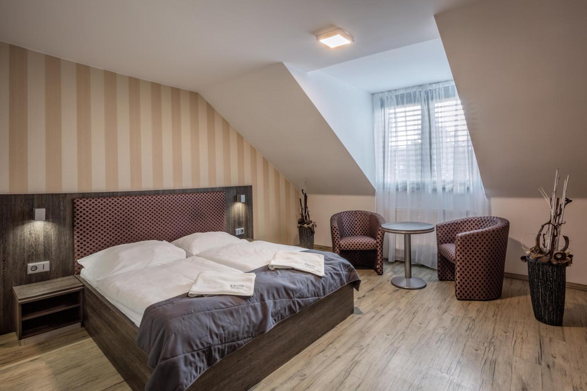 Hotel Beta Bzenec Exteriör bild